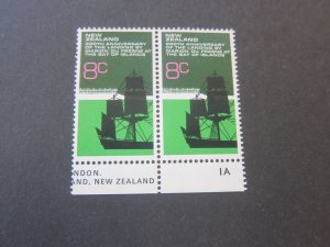 New Zealand 1972 Sc 498 pair MNH