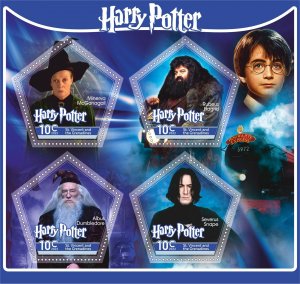 Stamps. Cinema. Harry Potter  2022 year 1+1 sheets perforated  St.Vincent