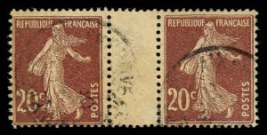 France 166 Used Gutter Pair - GC Paper