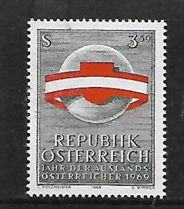 AUSTRIA 845 MNH YEAR OF THE AUSTRIAN LIVING ABROAD