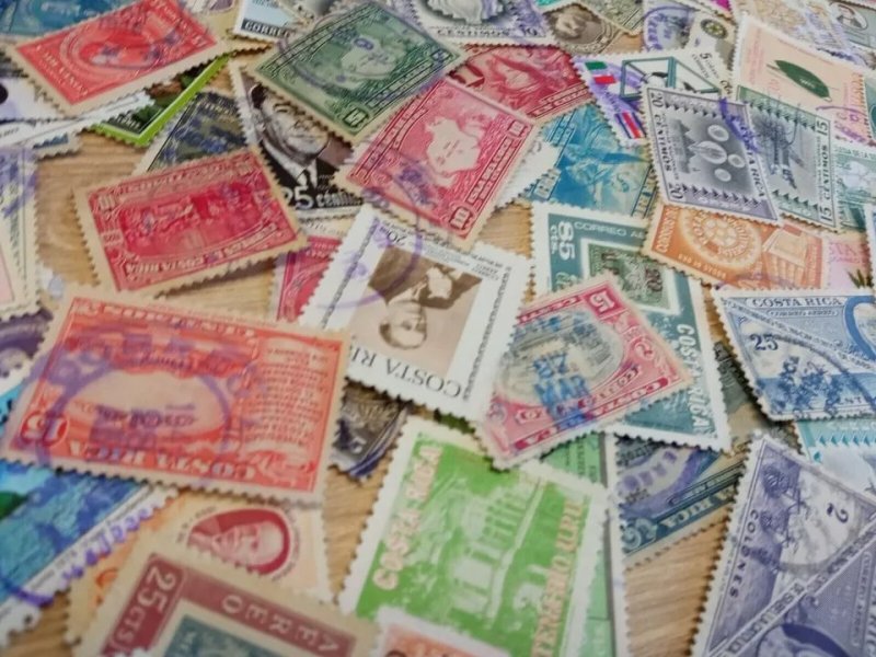 Costa Rica 220 used different old postage stamps ✨Very good value