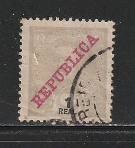 Portugese India 334 U Overprint