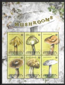 DOMINICA SGMS3648 2009 FUNGI MNH