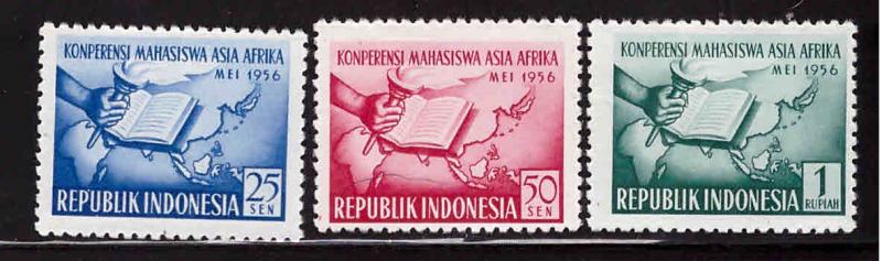 Indonesia  Scott 421-423 MH* stamp set