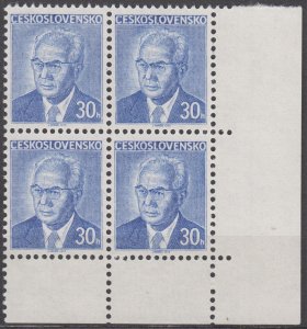 Czechoslovakia Scott #2035 1975 MNH Block of 4 Regular Paper