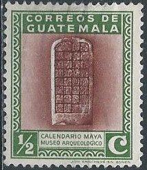 Guatemala 292 (used) ½c Mayan calendar, grn & red brn (1939)