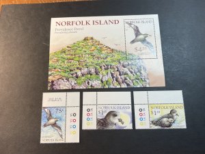 NORFOLK ISLAND # 679-682-MNH-COMPLETE SET PLATE # SINGLES & SOUVENIR SHEET--1999