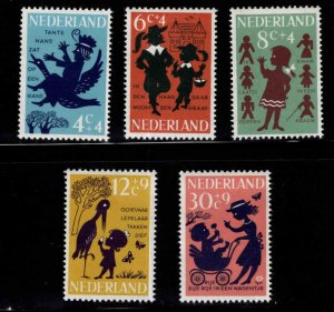 Netherlands Scott B383-B387 MNH** semi-postal Nursery Rhyme set