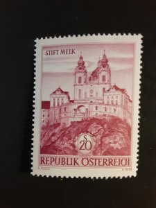 #Austria #702                MNH