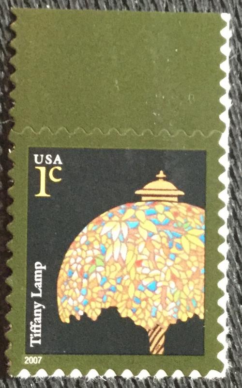 US #3749 MNH Single Tiffany Lamp SCV $.25