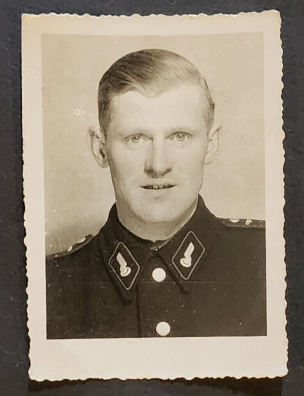 WW2 WWII German Third Reich photo Reichsbahn Railways officer in uniform
