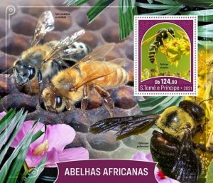 St Thomas - 2021 African Bees, Paper Wasp - Stamp Souvenir Sheet - ST210542b