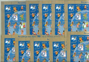 Denmark. 1979. 10 Sheet Christmas Seal.Unfold.Children Of The World.2 Diff Perf.