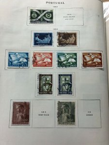 INTERNATIONAL COLLECTION IN SCOTT ALBUM – PORTUGAL TO RUSSIA – 423335