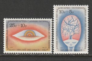 1981 Belgium - Sc B1001-2 - MNH VF - 2 single - Year of the Disabled
