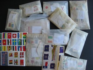 Flags of the world etc labels hoard of 1,950 mixed condition, MNG,MH likely 