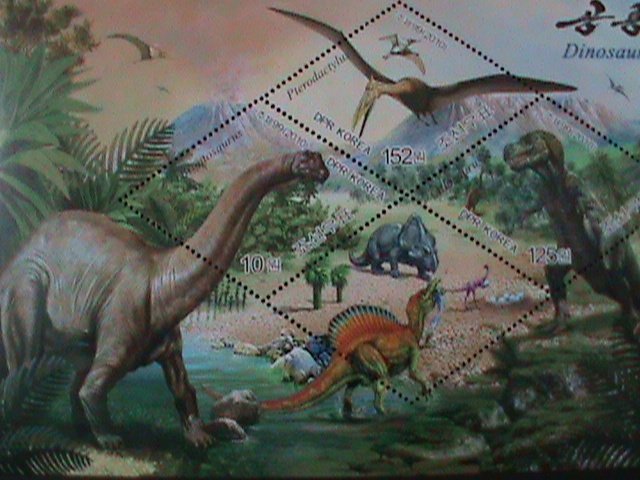 ​KOREA-2010 SC#4920 LOVELY DINOSAURS-MNH MINI SHEET-VF SPECIAL DIAMOND DESIGN