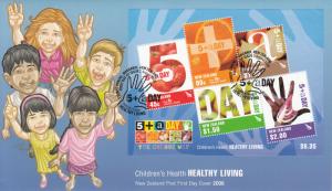 New Zealand 2006 FDC Scott #2080a Souvenir sheet of 5 Healthy Living Food Cho...