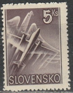 Slovakia / Slovakio    C7     (N*)    1940  Poste aérienne  ($$)