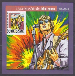 2015 Guinea-Bissau 8020/B1395 75 years old John Lennon 13,00 €
