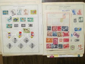 uncatalogued collection on pages Hungary 1295 stamps