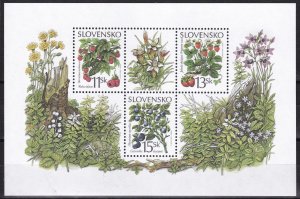 Slovakia, Berries MNH / 2000
