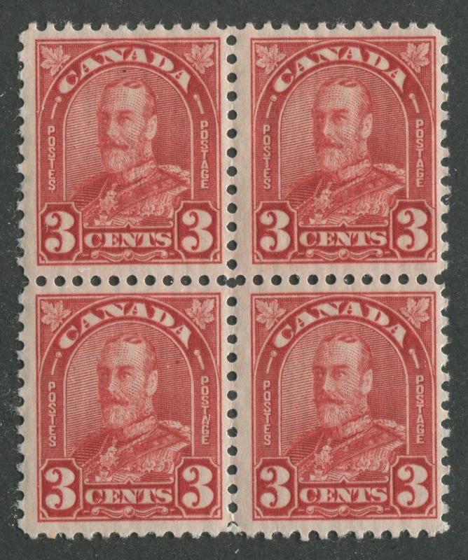 CANADA #167 MINT BLOCK OF 4 F/VF NH