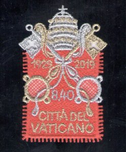 2019 Vatican - Stamp + Fabric Envelope - Stamp EXISTS IN FOLDER ONLY - 90. Found