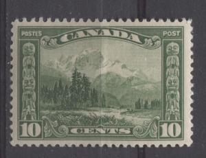 Canada #155 10c Dp Yellowish Green Mt. Hurd 1928 Scroll Issue No Mesh VF-80 OGHR