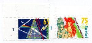 NETHERLANDS 731-2 MNH SCV $1.50 BIN $.90 LIGHT & SPACE