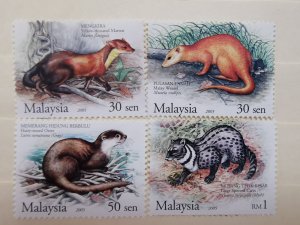 MALAYSIA 2005 PROTECTED MAMMALS OF MALAYSIA  IN MINT CONDITION.