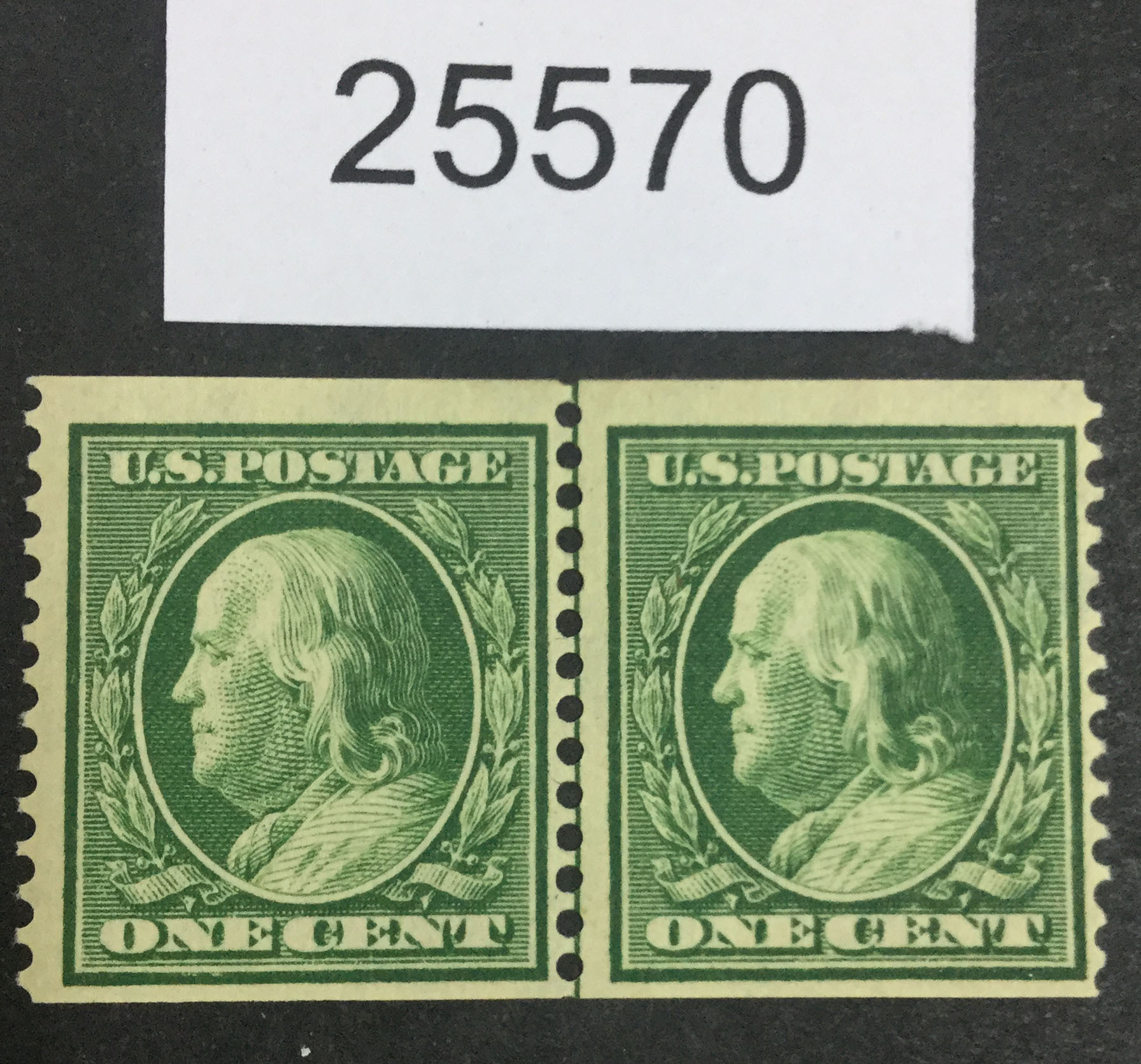 US Stamps 352 Line Pair Mint OG LH LOT 25570 United States, General