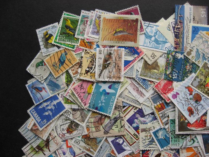 Topical hoard breakup 250 BIRDS stamps. Some duplicates & mixed condition