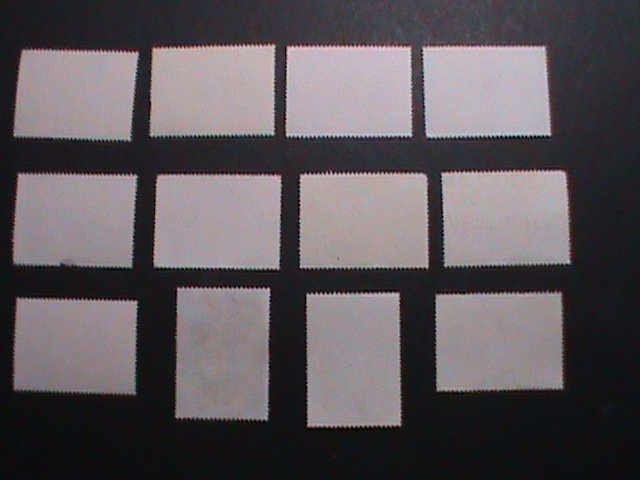 ​GREAT BRITAIN -12 VERY OLD CHRISTMAS STAMPS USED-VF WE SHIP TO WORLD WIDE