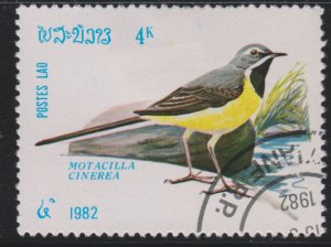 Laos 377 Motacilla Cinerea 1982