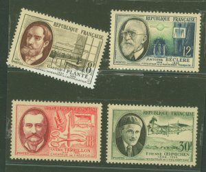 France #821-824 Mint (NH) Single (Complete Set)