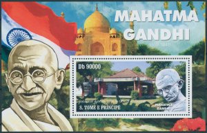 Sao Tome & Principe 2010 MNH Mahatma Gandhi Stamps Famous People 1v S/S