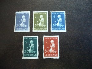 Stamps - Netherlands - Scott# B129-B133 - Mint Never Hinged Set of 5 Stamps