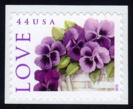 US #4450 Love; MNH (0.90)