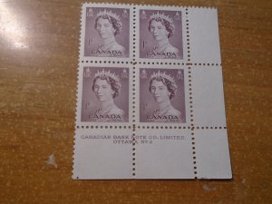 Canada  #  325  LR #2   Plate Block