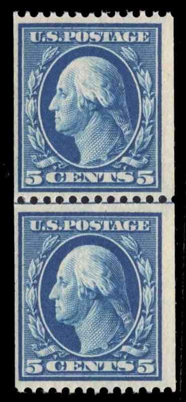 MOMEN: US STAMPS #351 COIL LINE PAIR MINT OG 1VLH/1NH CAT. $1,100 LOT #78495