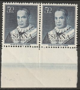 Spain 1951 Sc 775 margin pair MNH**