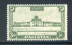 Pakistan 3a Green SG47 Mounted Mint