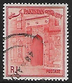 Pakistan # 200 - Shota Sona Masjid - used....{GR39}