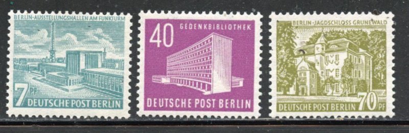 Berlin # 9N108-110. Mint Hinge. CV $ 35.00