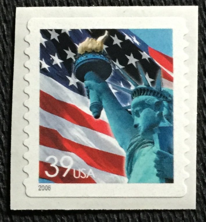 US #3980 MNH Coil Single Statue of Liberty/Flag SCV $.80