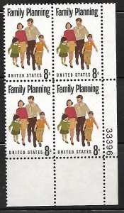 #1455 8c Family Planning Lower Right PB #33396 F VF NH - DCV=$.80