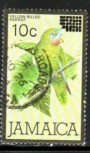 JAMAICA #582  1984 10c ON 12c YELLOW-BILLED PARROT    F-VF  USED  b