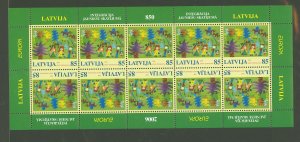 Latvia #651a  Single (Complete Set)