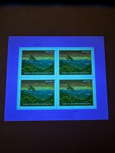 USA US Grand Island Ices Cave & Smoky Mountain Sheet of 4 in MNH VF Free FedEx